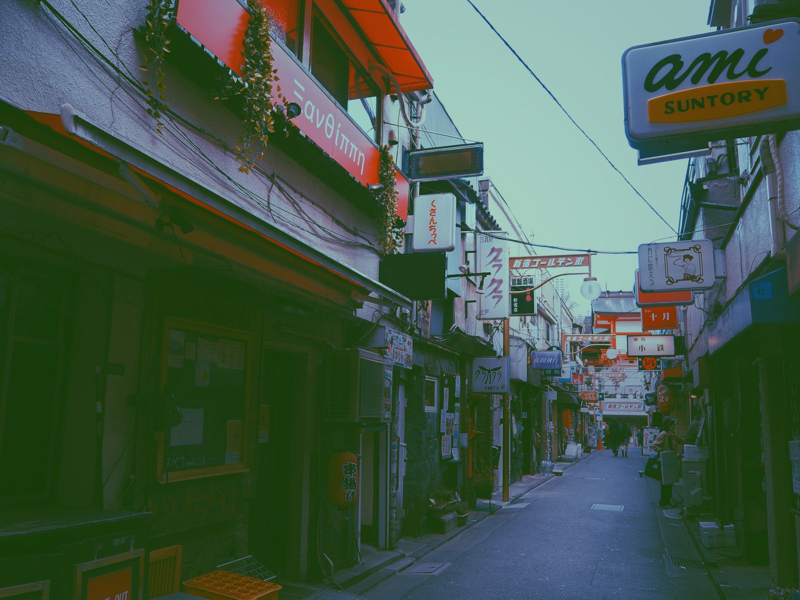 商店街のアーケード