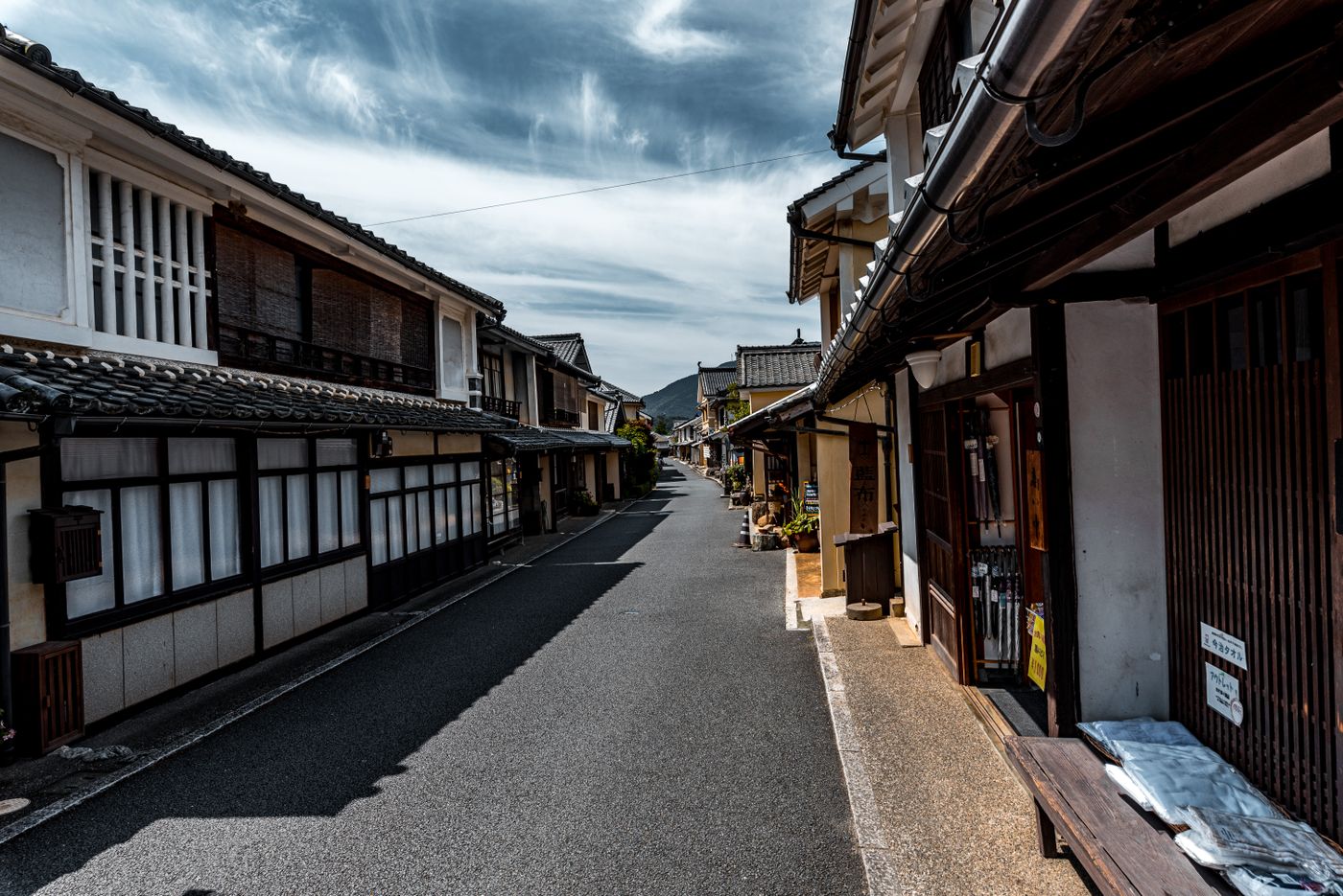 昔ながらの日本の街並み