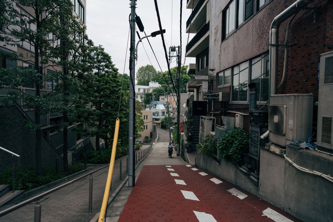 東京の住宅街の路地