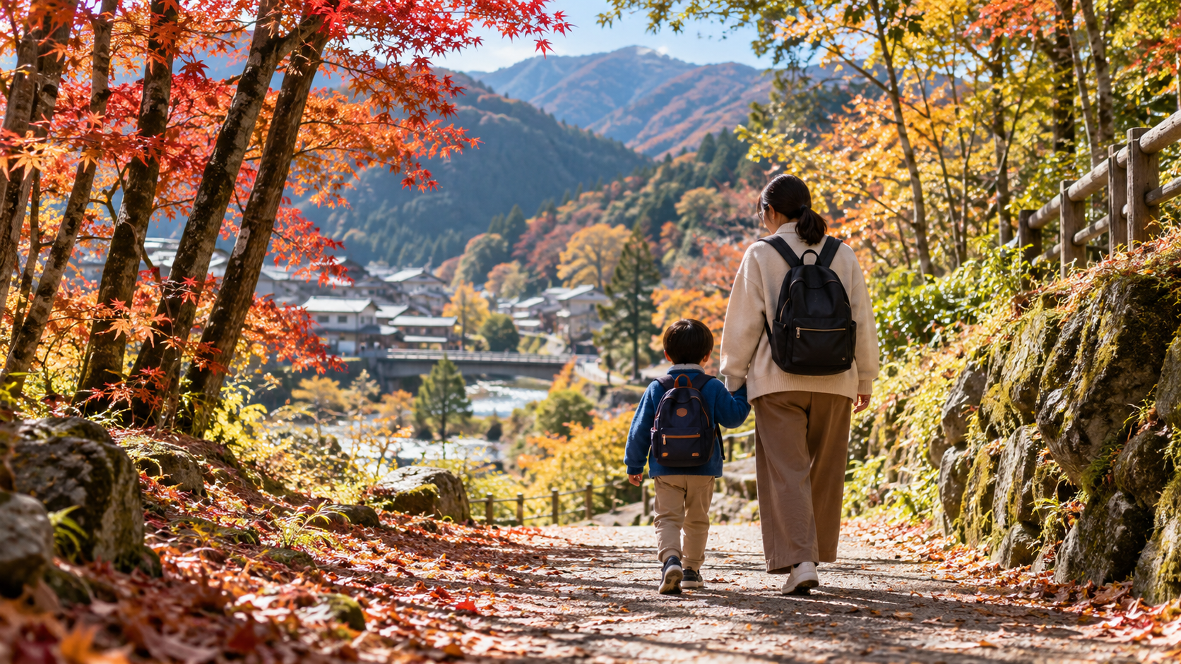 秋の林を歩く子どもと保護者